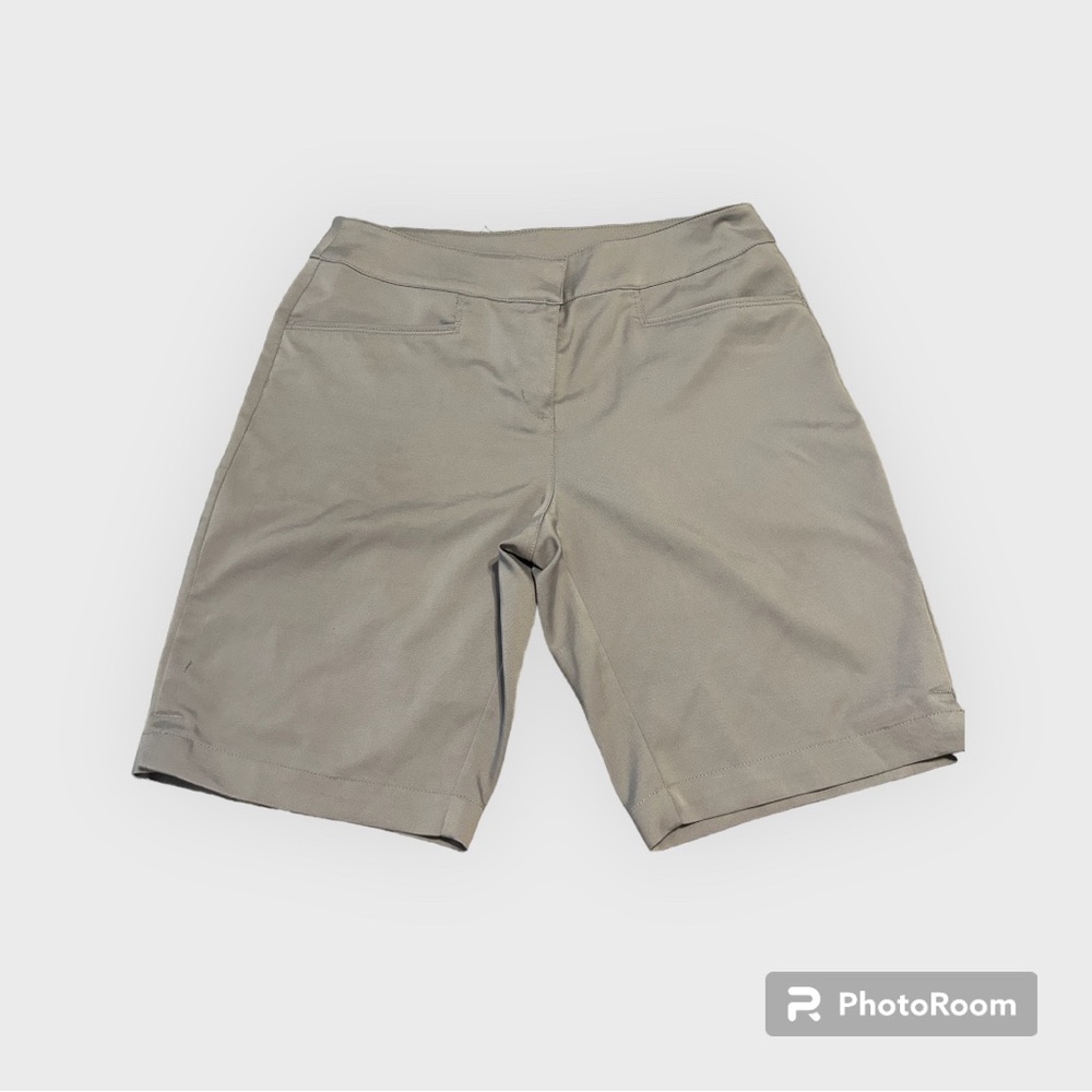 Grand slam Performance Women’s Size 2 Golf Shorts